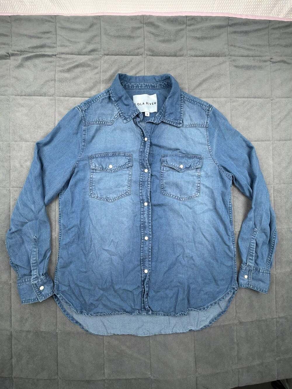 Lola River Blue Tencel Lyocell Western Denim Button Up Shirt Size S